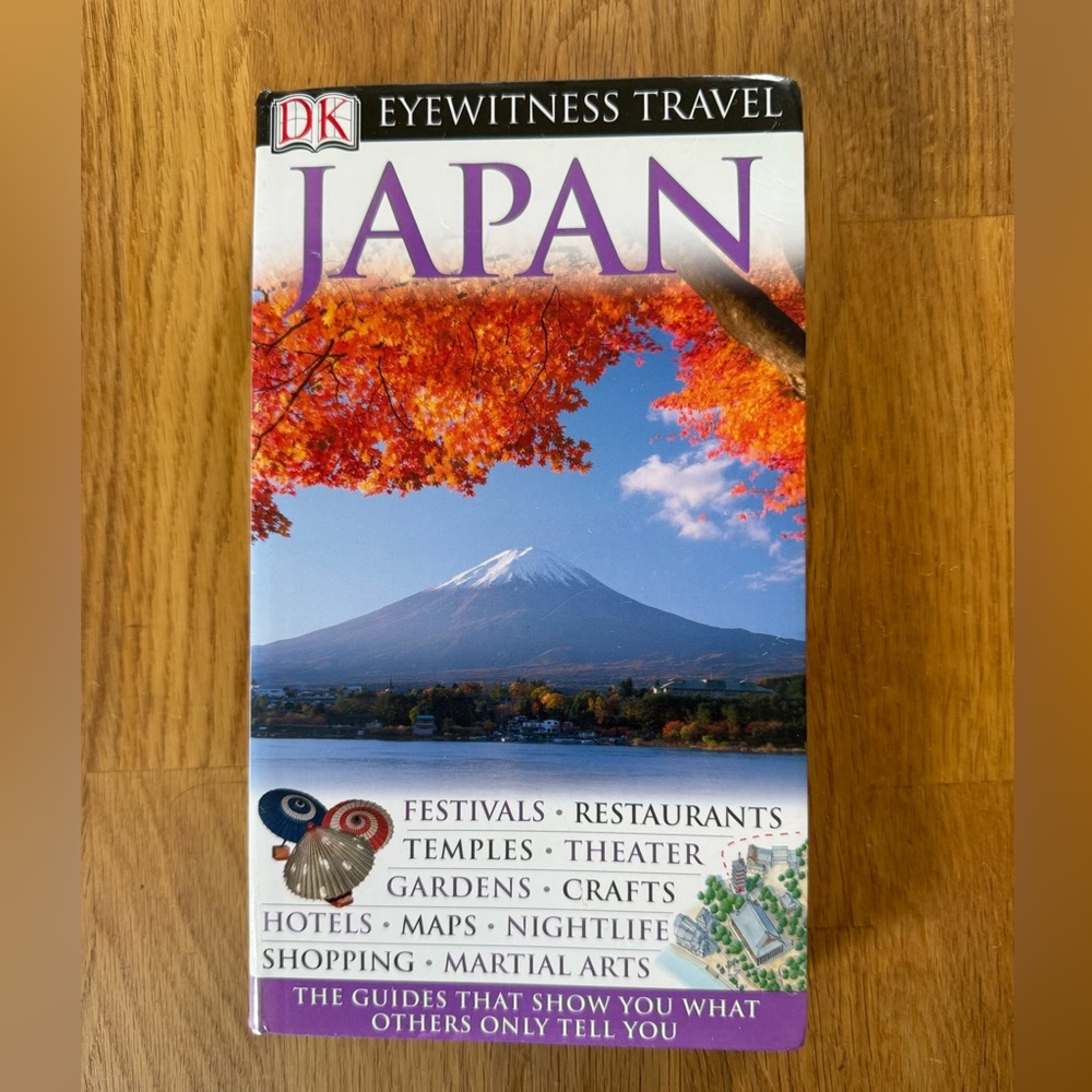 DK Eyewitness Travel Guide: Japan